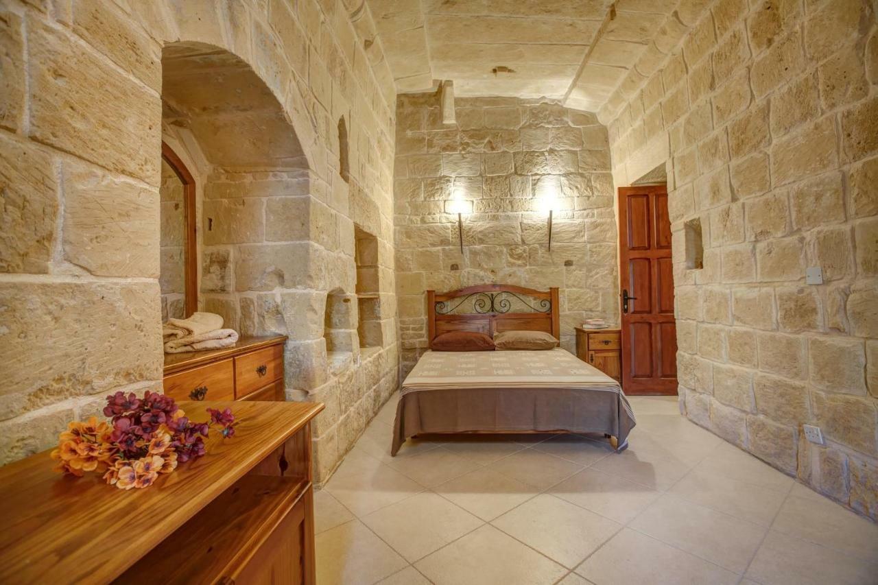 Il-Palma Holiday Farmhouse With Sunny Private Pool In Island Of Gozo Għarb Exterior foto